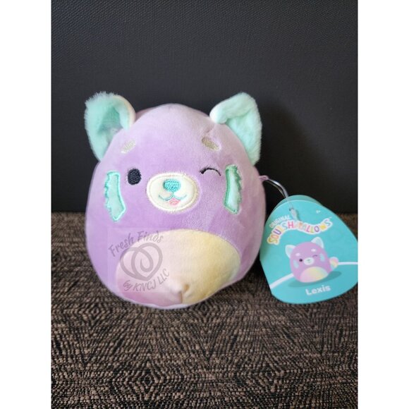 Squishmallows Lexis the Red Panda 5 Inch - Picture 1 of 3